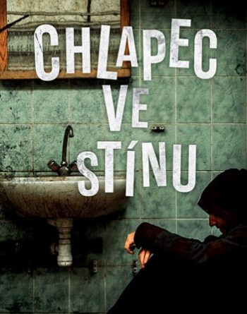 Chlapec ve stínu