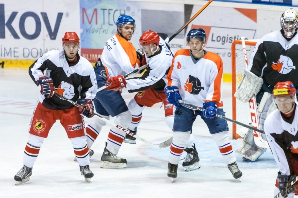 Tipsport arena vyhlíží třetí univerzitní derby
